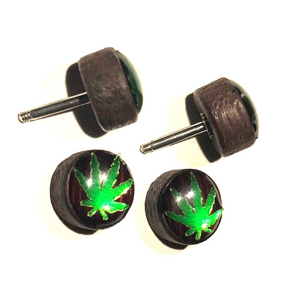 Natural Wood fake plugs - Picture 3 of 3